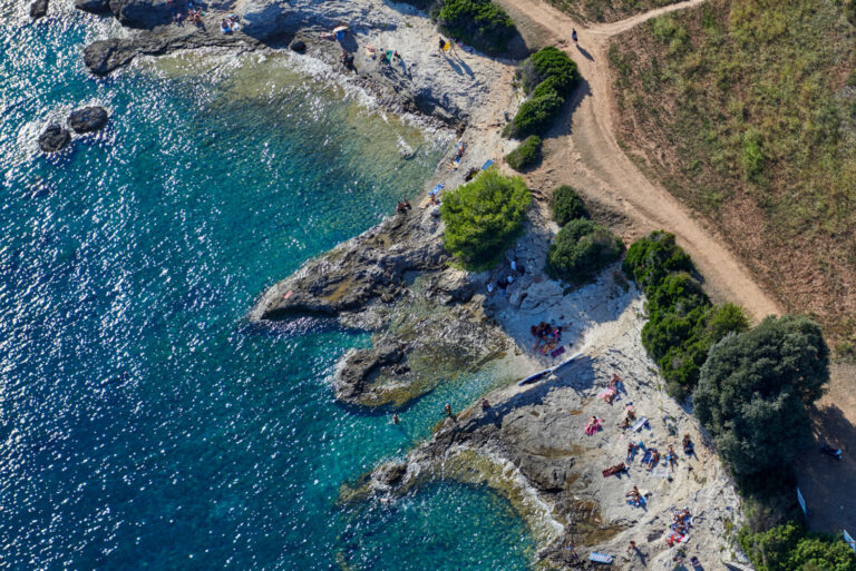 TZOMWEB-PlažaIndije2_Banjole_IgorZirojevic-1600x1068 (1)